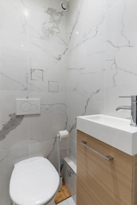 Grands Boulevards 22 : Appartement Cosy 1Br-4P باريس المظهر الخارجي الصورة